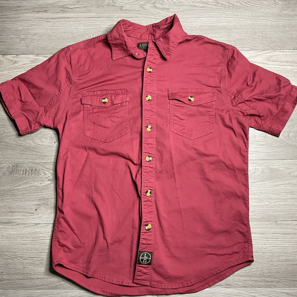 Lincoln Outfitters Men's Foreman Fit Button-Up Shirt Red MR Short Sleeve Pockets